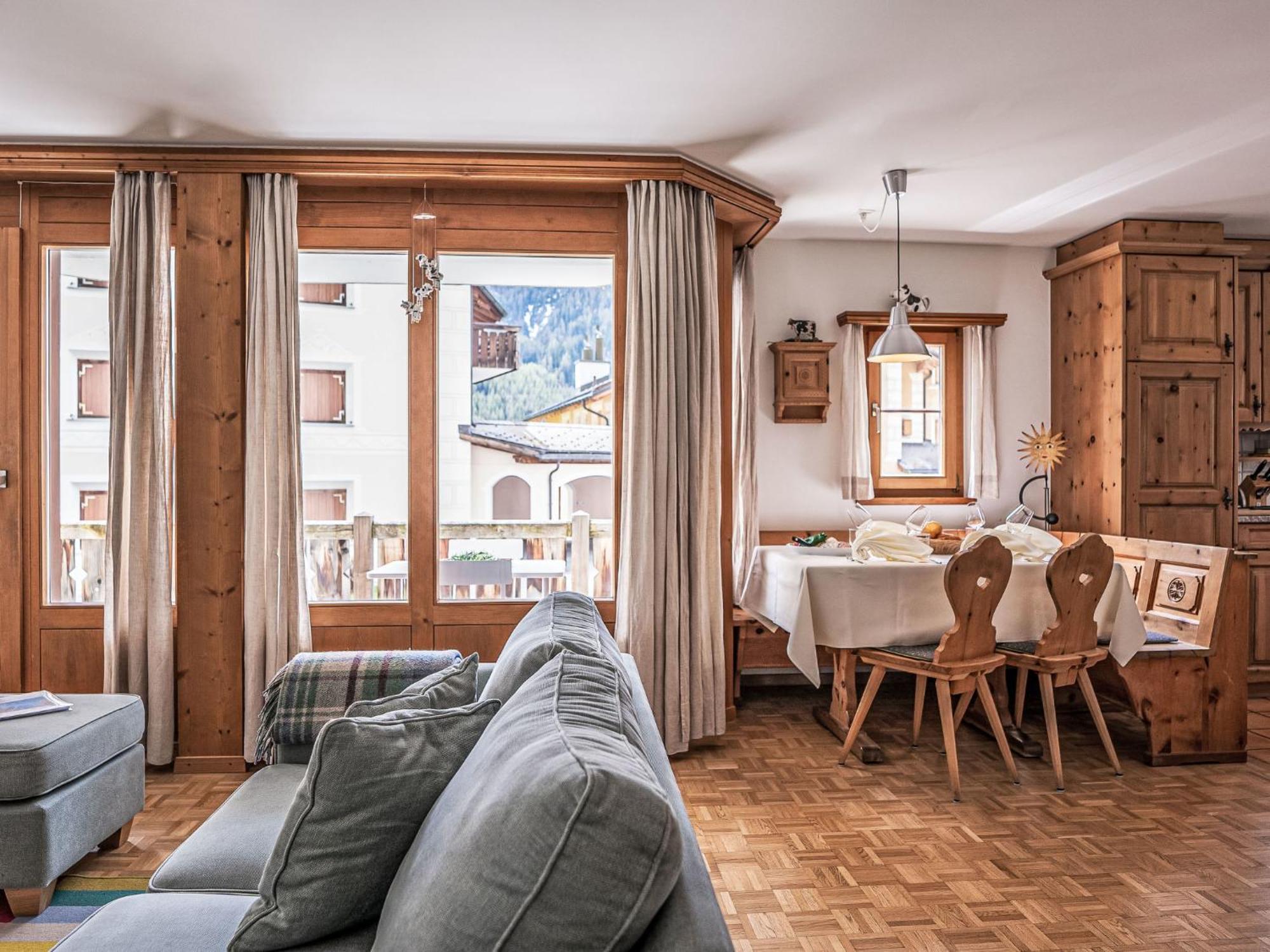 Apartment Chesa Mezzaun By Interhome Zuoz Exterior foto